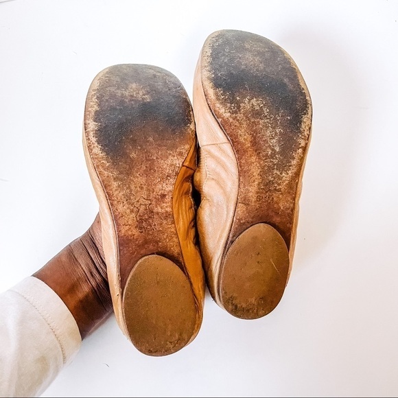 Tory Burch Shelby Tan Leather Flats SZ-6.5 - Picture 4 of 7
